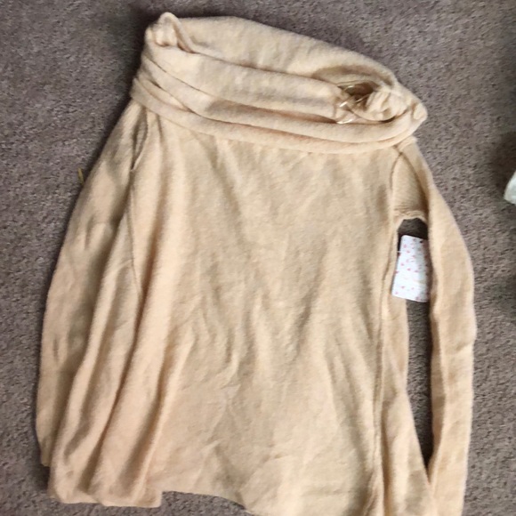 Cream free People top - Picture 1 of 1